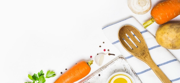 Scena în bucătărie cu ingrediente